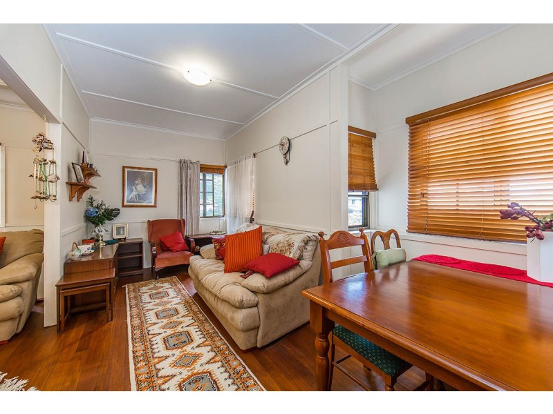 3 Donkin Street, Scarborough QLD 4020