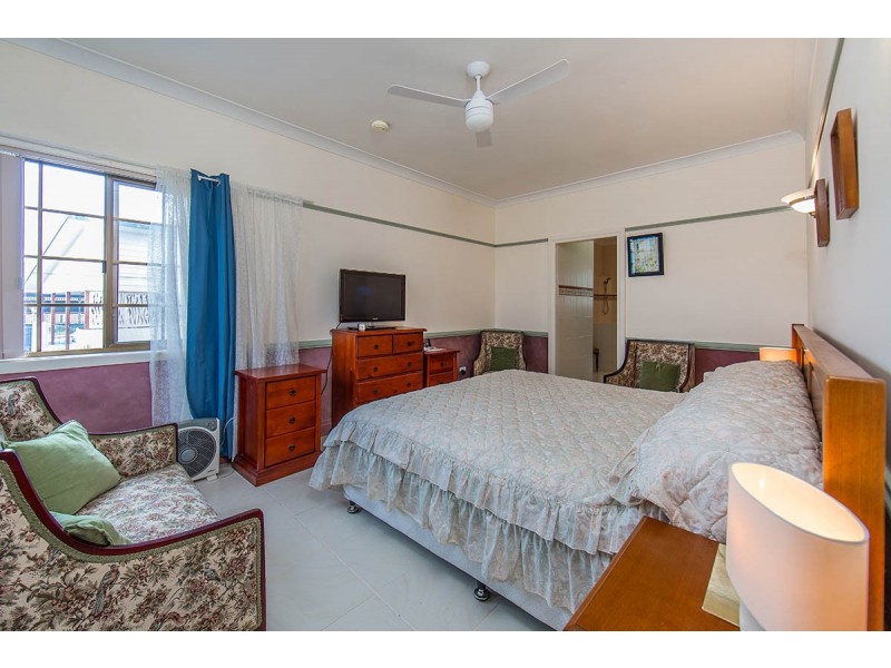 3 Donkin Street, Scarborough QLD 4020