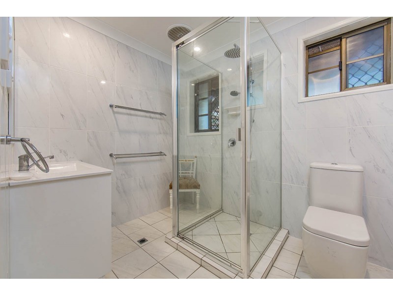 3 Donkin Street, Scarborough QLD 4020