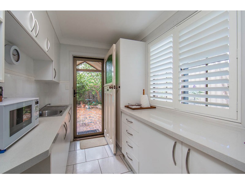 3 Donkin Street, Scarborough QLD 4020