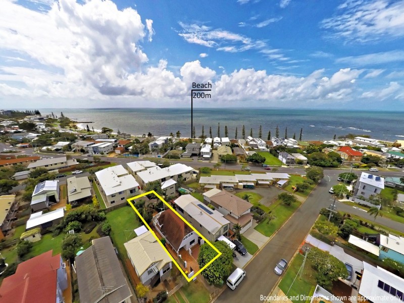 8 James Street, Scarborough QLD 4020