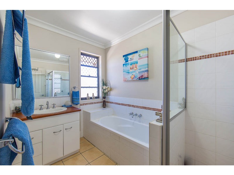 20 Turquoise Crescent, Griffin QLD 4503