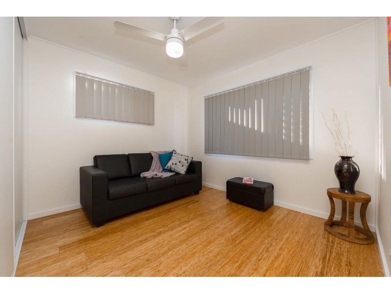 3/15 View Street, Woody Point QLD 4019