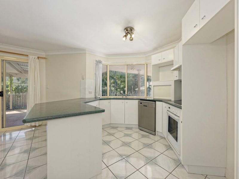 11 Hillier Street, Clontarf QLD 4019