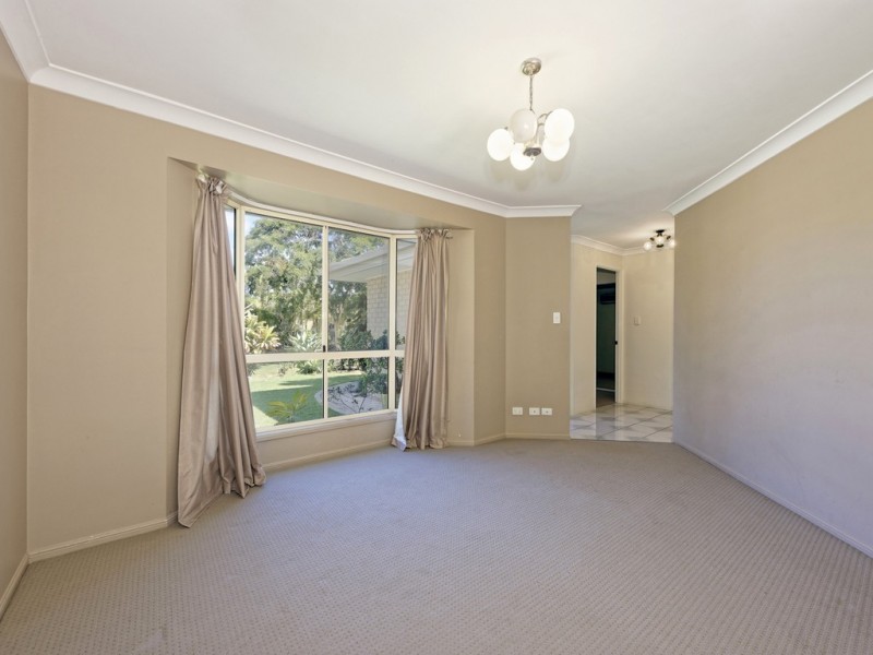 11 Hillier Street, Clontarf QLD 4019