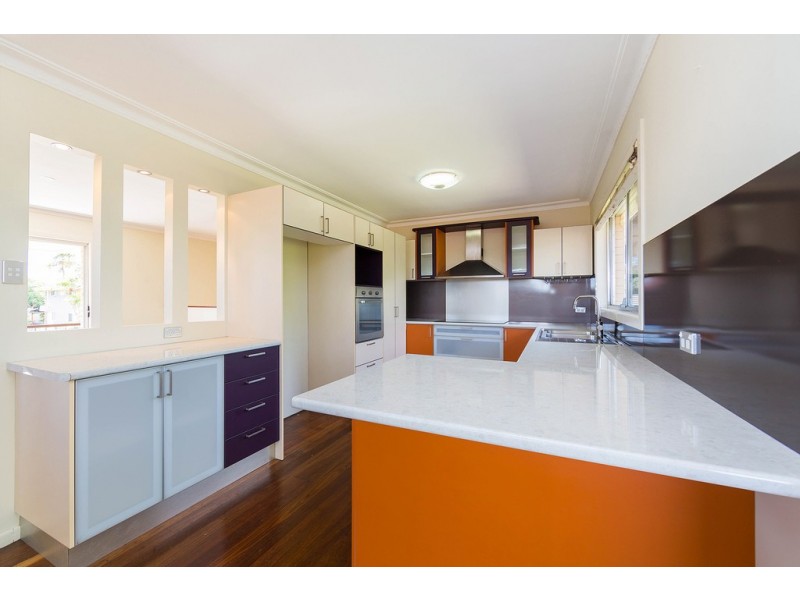 27 Hibiscus Ave, Redcliffe QLD 4020