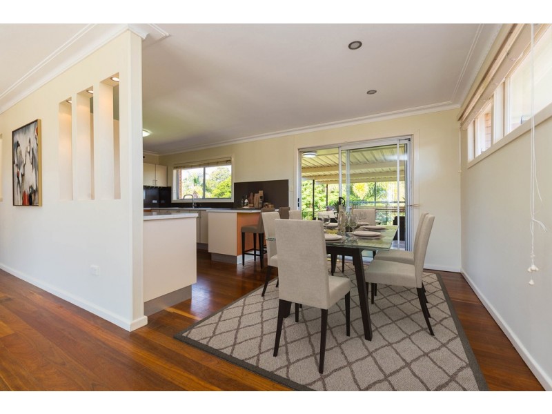 27 Hibiscus Ave, Redcliffe QLD 4020