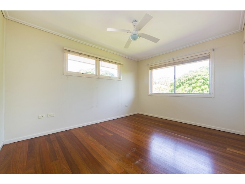 27 Hibiscus Ave, Redcliffe QLD 4020