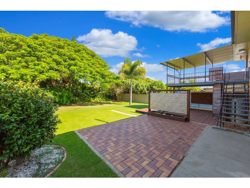 27 Hibiscus Ave, Redcliffe QLD 4020