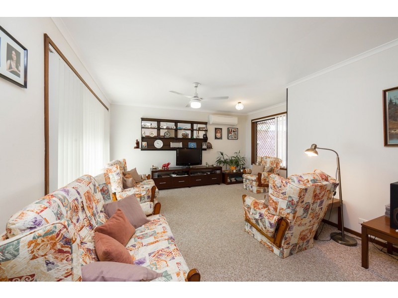 143 Anzac Ave, Redcliffe QLD 4020