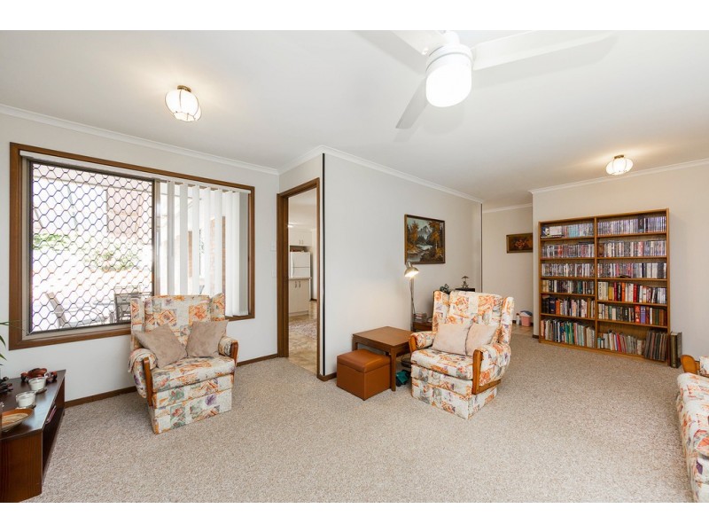 143 Anzac Ave, Redcliffe QLD 4020