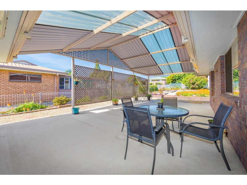 143 Anzac Ave, Redcliffe QLD 4020