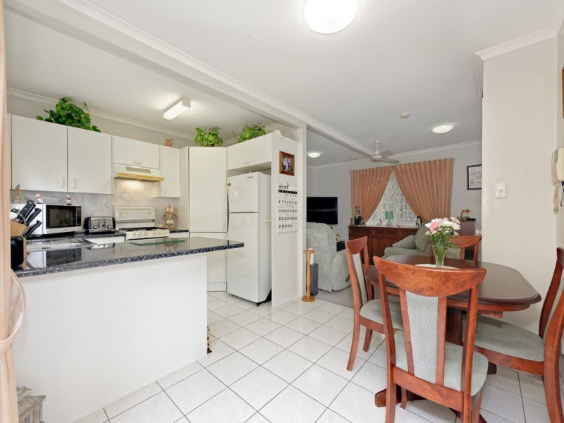 1/19 Ellen Street, Woody Point QLD 4019