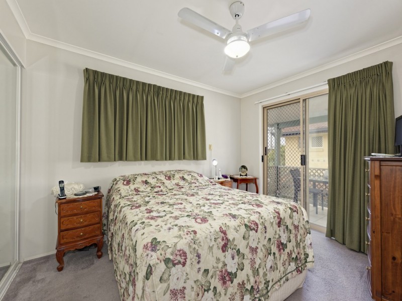 1/19 Ellen Street, Woody Point QLD 4019