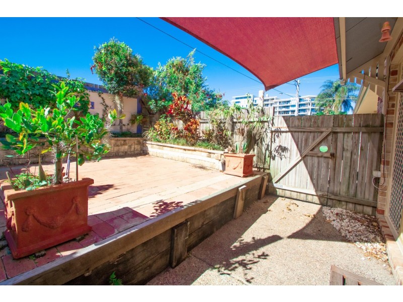 Unit 1/33 Sutton Street, Redcliffe QLD 4020
