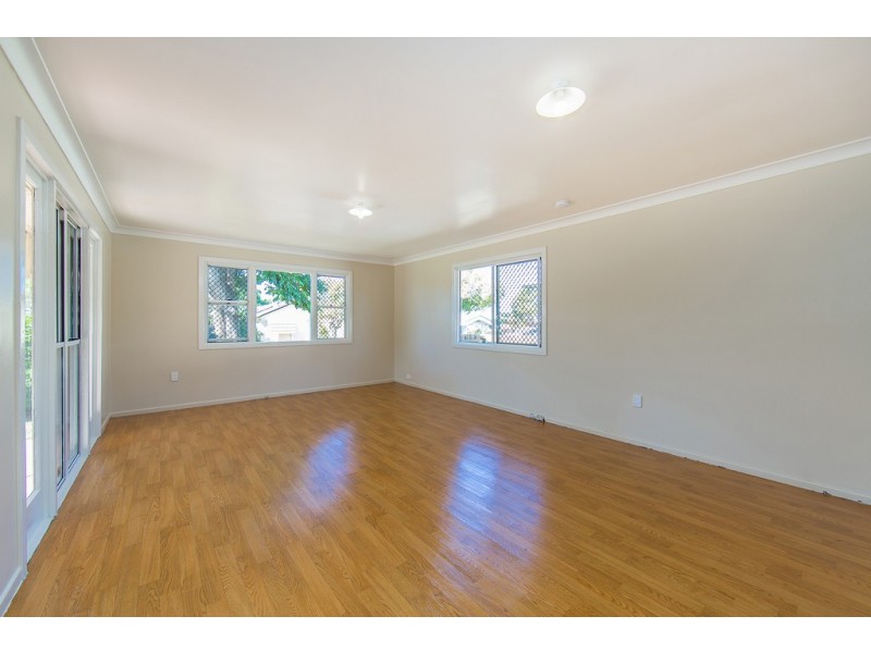 34 Enoch Street, Clontarf QLD 4019
