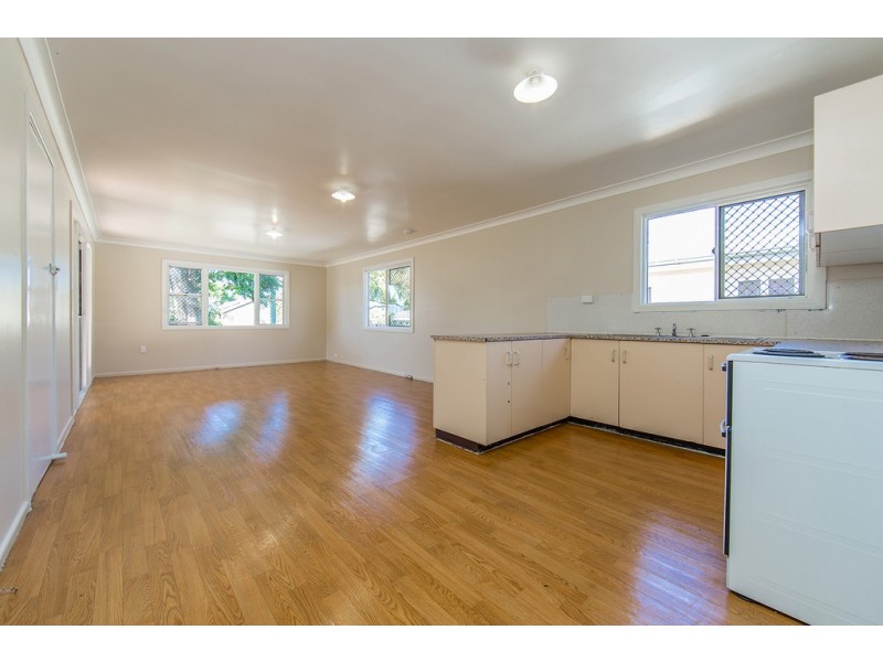 34 Enoch Street, Clontarf QLD 4019