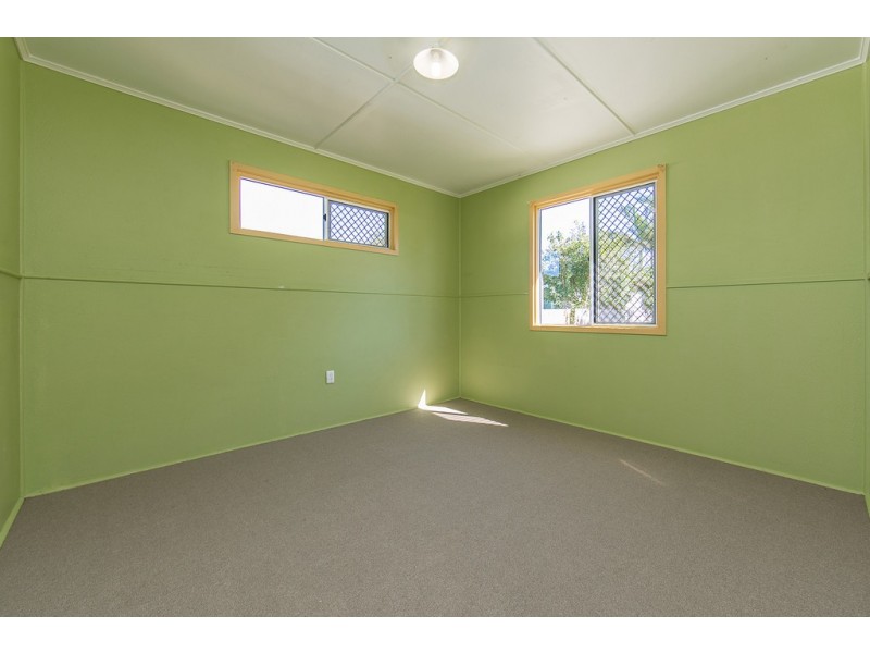 34 Enoch Street, Clontarf QLD 4019