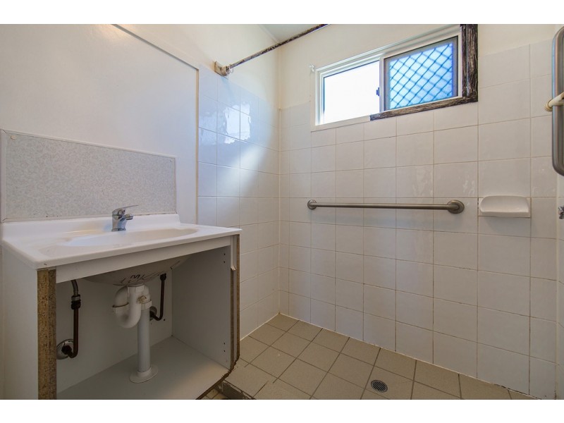 34 Enoch Street, Clontarf QLD 4019
