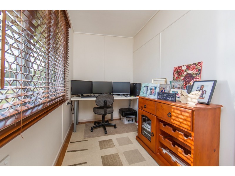 9 Weaber Street, Clontarf QLD 4019