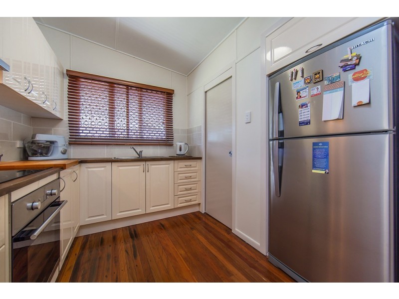 9 Weaber Street, Clontarf QLD 4019