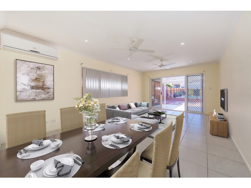 260 Scarborough Road, Scarborough QLD 4020