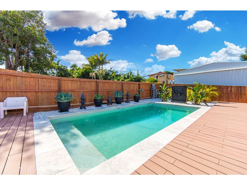 260 Scarborough Road, Scarborough QLD 4020