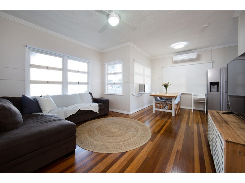 30a Laura Street, Clontarf QLD 4019