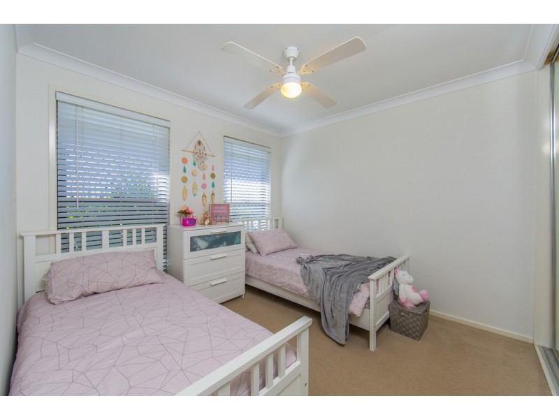 13 Nina Crescent, North Lakes QLD 4509