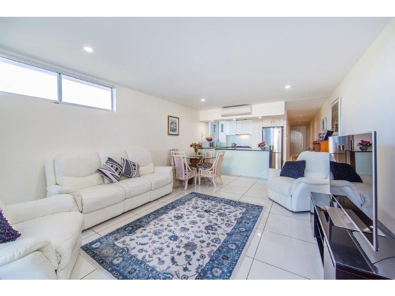 6/75 Sutton Street, Redcliffe QLD 4020