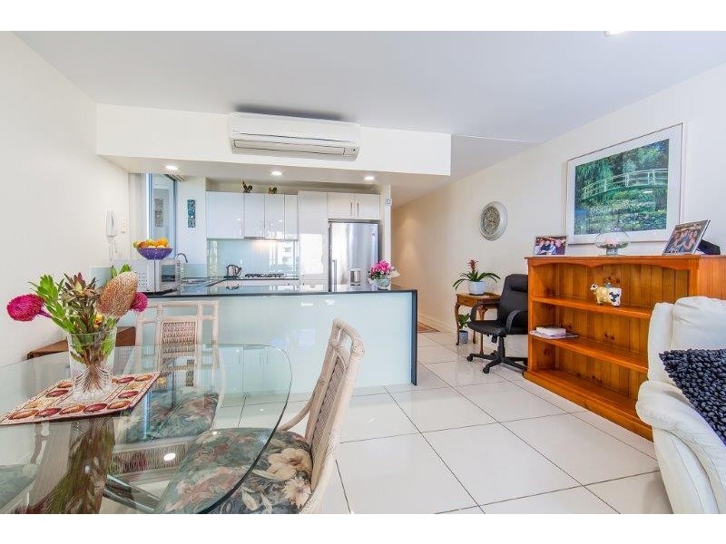 6/75 Sutton Street, Redcliffe QLD 4020