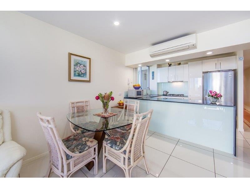 6/75 Sutton Street, Redcliffe QLD 4020