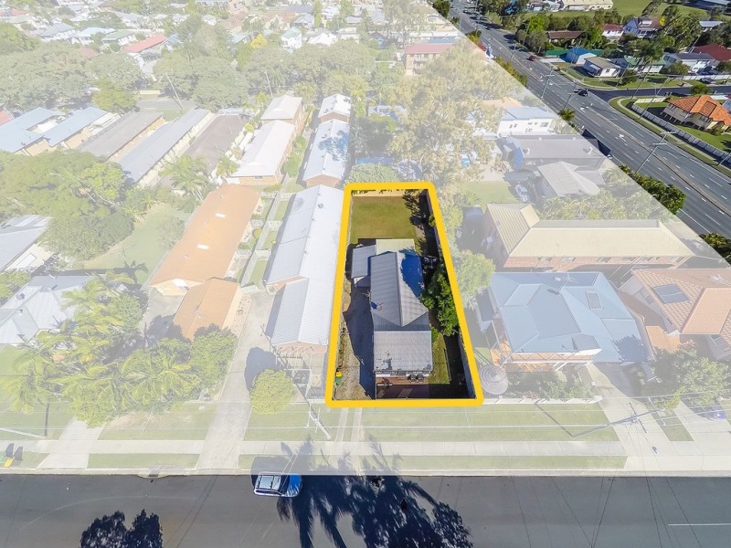 37 Shields St, Redcliffe QLD 4020