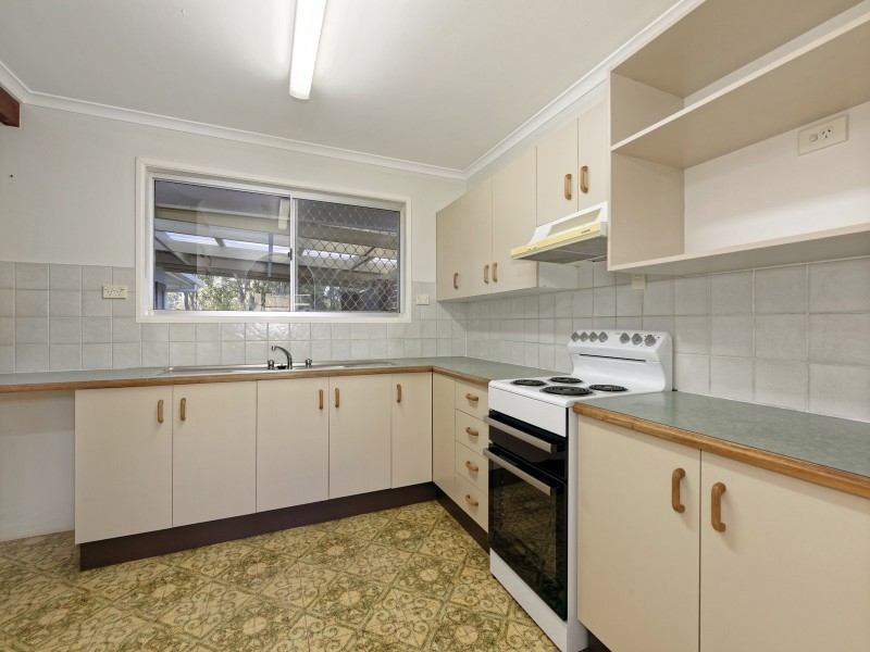 4 Waratah Drive, Clontarf QLD 4019