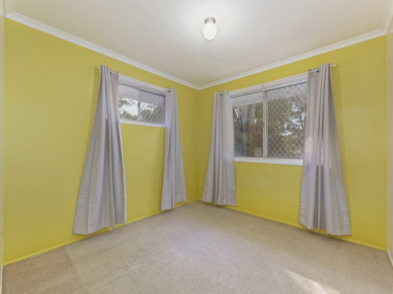 4 Waratah Drive, Clontarf QLD 4019