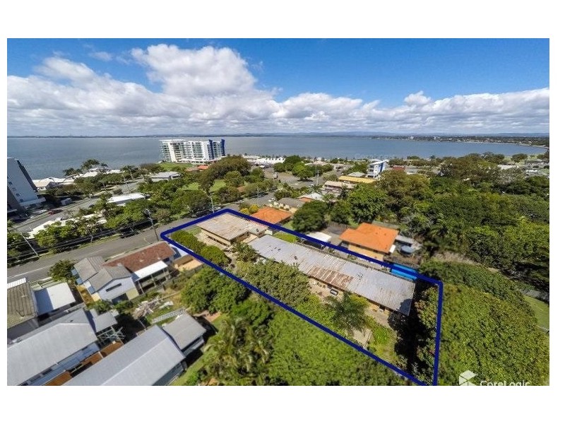 8 Lilla St, Woody Point QLD 4019