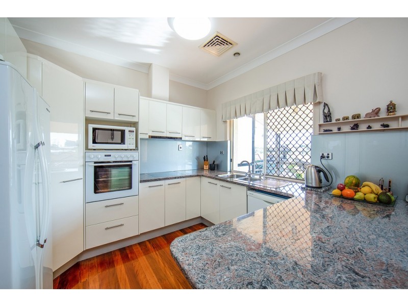 6/15 Donkin St, Scarborough QLD 4020