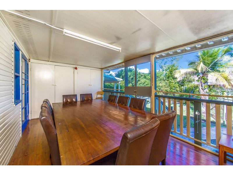 28 Cromarty St, Kenmore QLD 4069