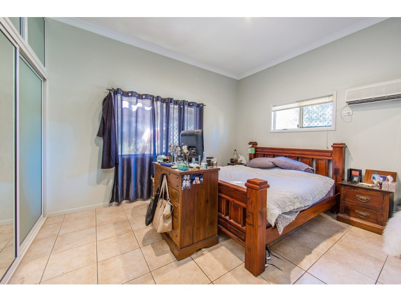 28 Cromarty St, Kenmore QLD 4069