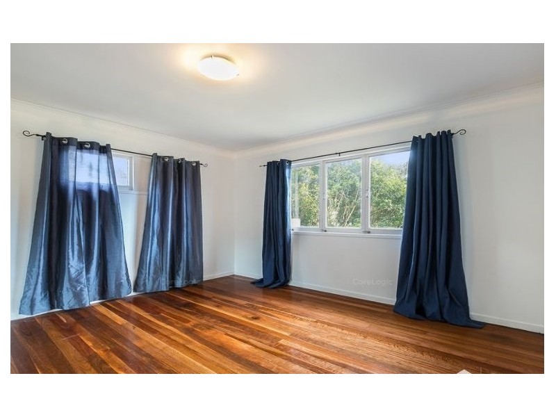 28 Cromarty St, Kenmore QLD 4069