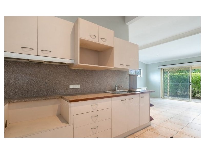 28 Cromarty St, Kenmore QLD 4069