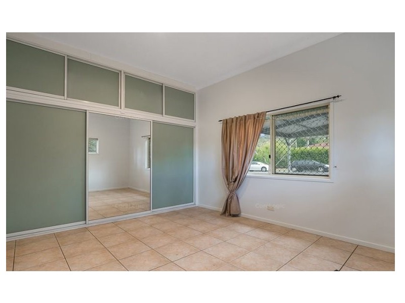 28 Cromarty St, Kenmore QLD 4069