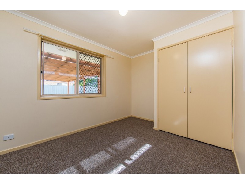 4 Halyard Court, Deception Bay QLD 4508