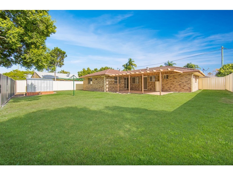 4 Halyard Court, Deception Bay QLD 4508