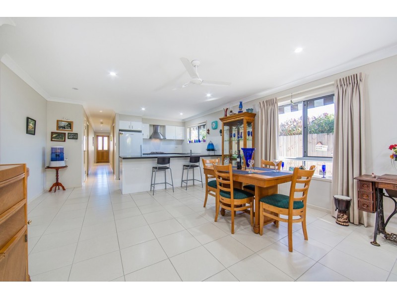 72a Deans Street E, Margate QLD 4019