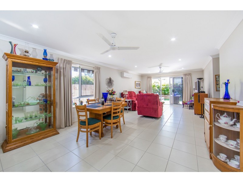 72a Deans Street E, Margate QLD 4019