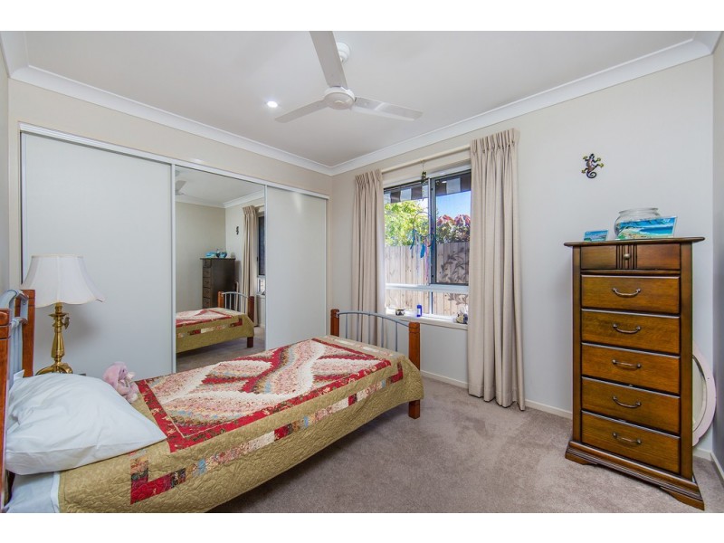 72a Deans Street E, Margate QLD 4019