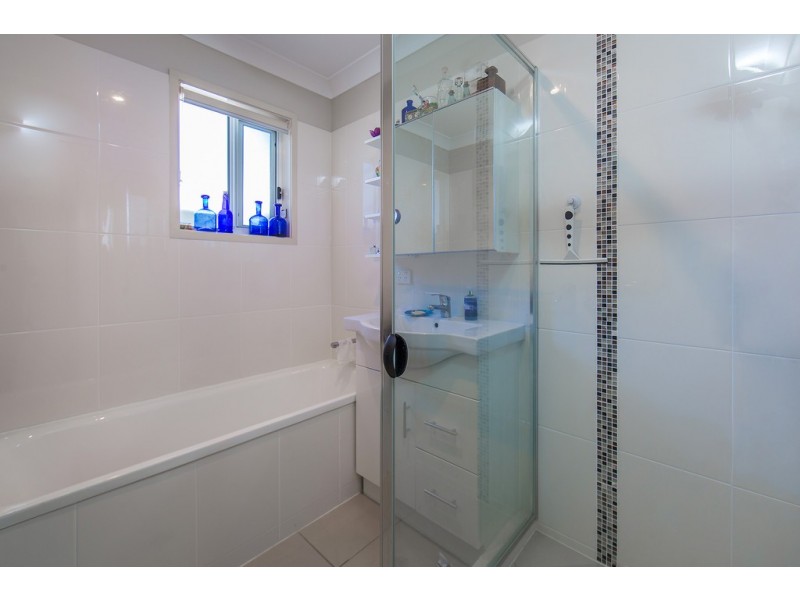 72a Deans Street E, Margate QLD 4019