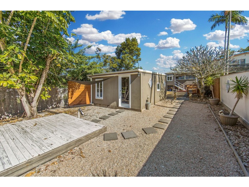 52 Turner St, Scarborough QLD 4020