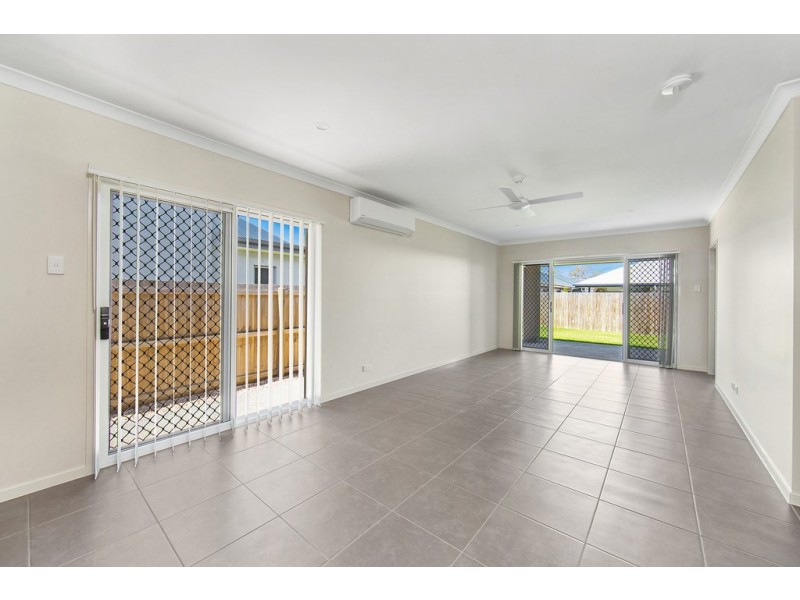 27 Comanche, Newport QLD 4020